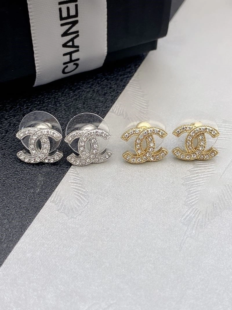 Chanel Earrings Snug 221291