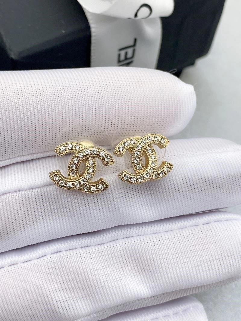 Chanel Earrings Snug 221291