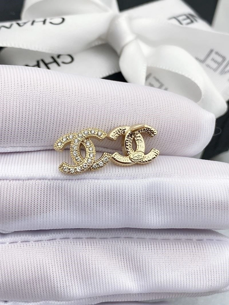 Chanel Earrings Snug 221291