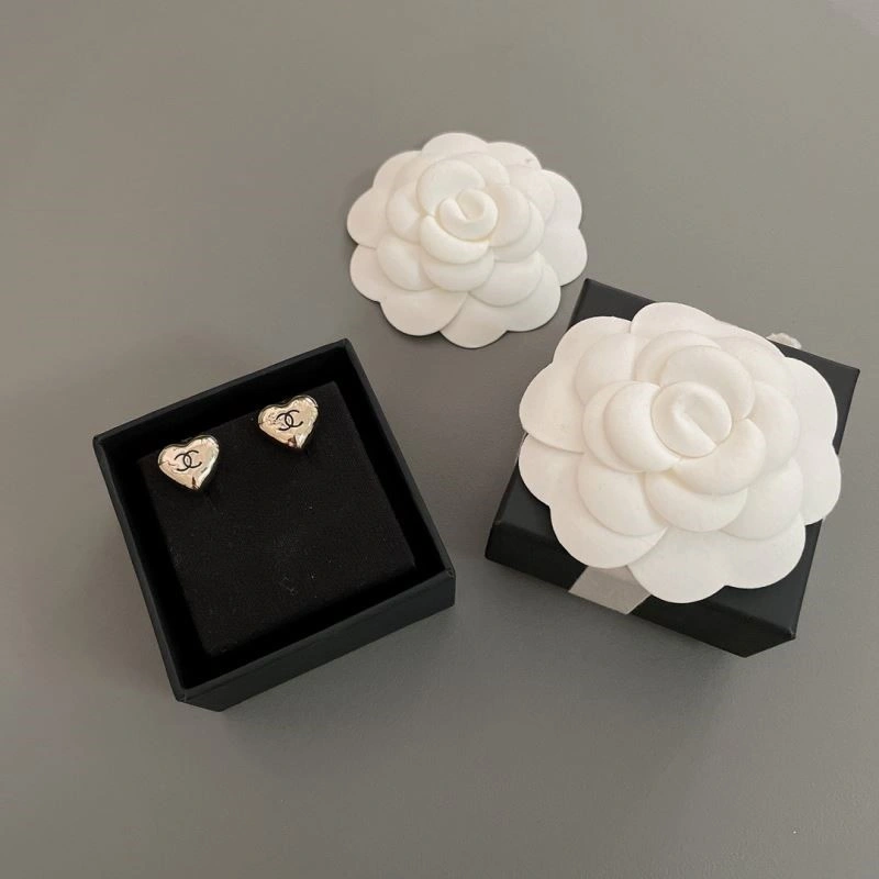 Chanel Earrings WaterResistant 221290