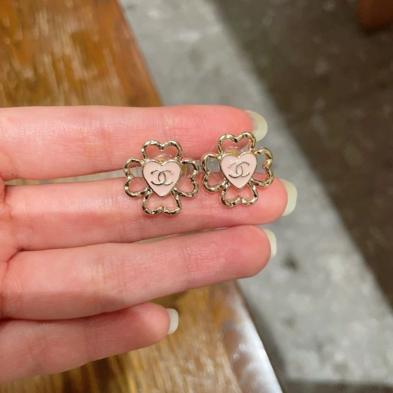Chanel Earrings Elegant 221369