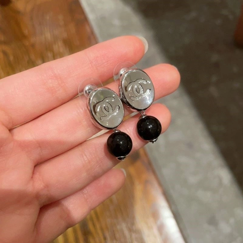 ZeroBulk Chanel Earrings 221272