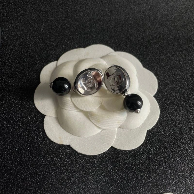 ZeroBulk Chanel Earrings 221272