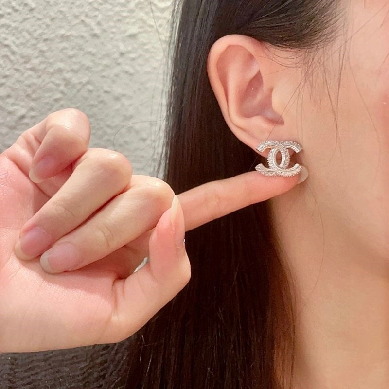 Chanel Earrings WellDesigned 221276