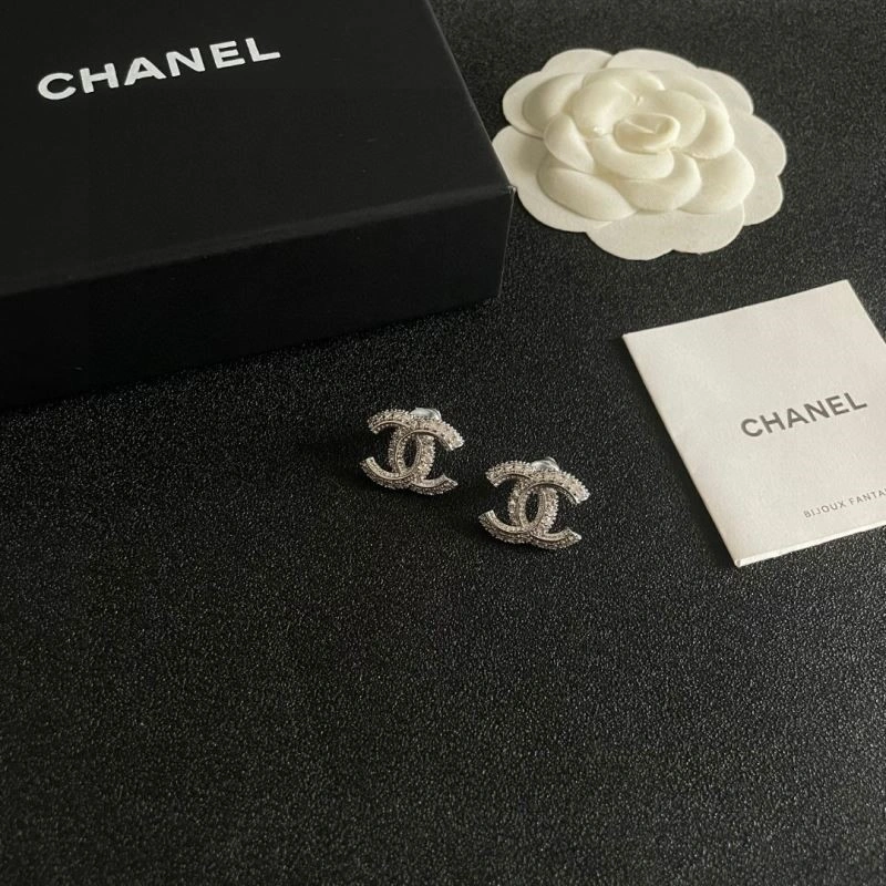 Chanel Earrings WellDesigned 221276