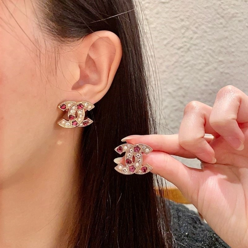 Chanel Earrings Versatile 221269