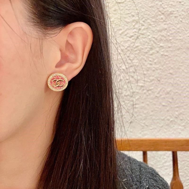 Stylish Chanel Earrings 221270