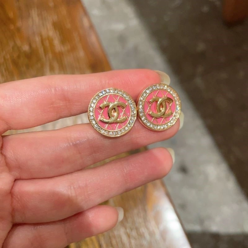 Stylish Chanel Earrings 221270