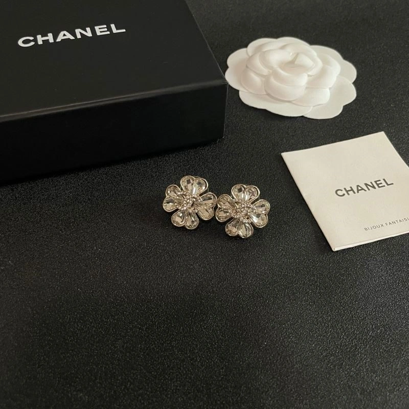 Chanel Earrings SoftTouch 221281