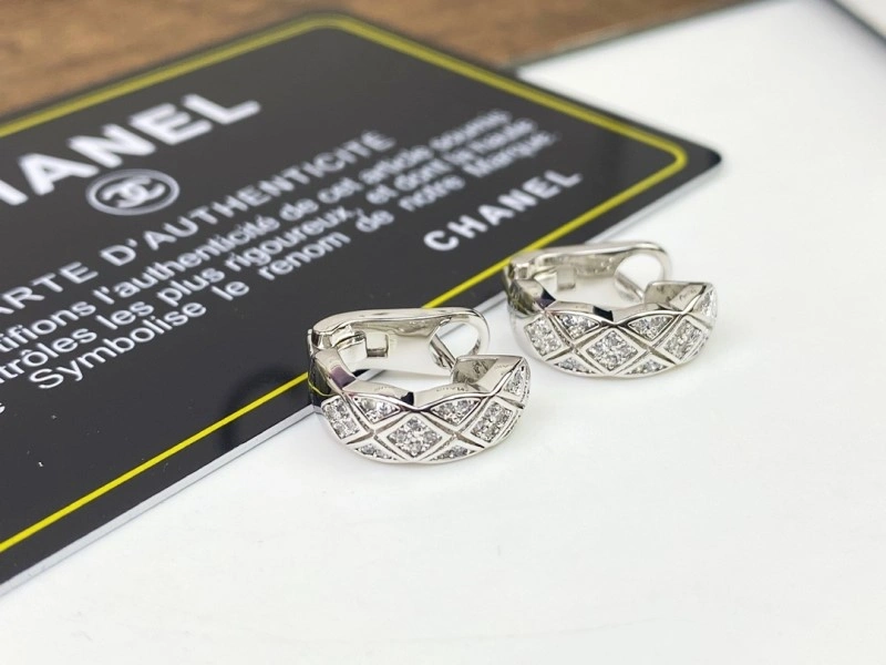 Reliable Chanel Earrings 221249