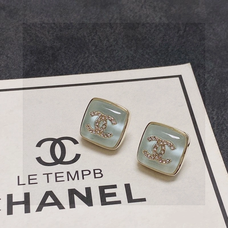 Sporty Chanel Earrings 221251