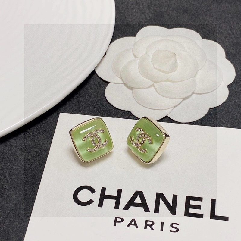 HighQuality Chanel Earrings 221242