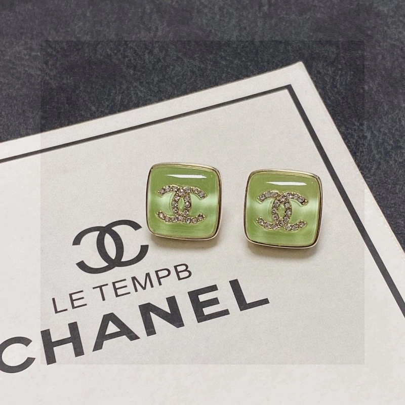 HighQuality Chanel Earrings 221242