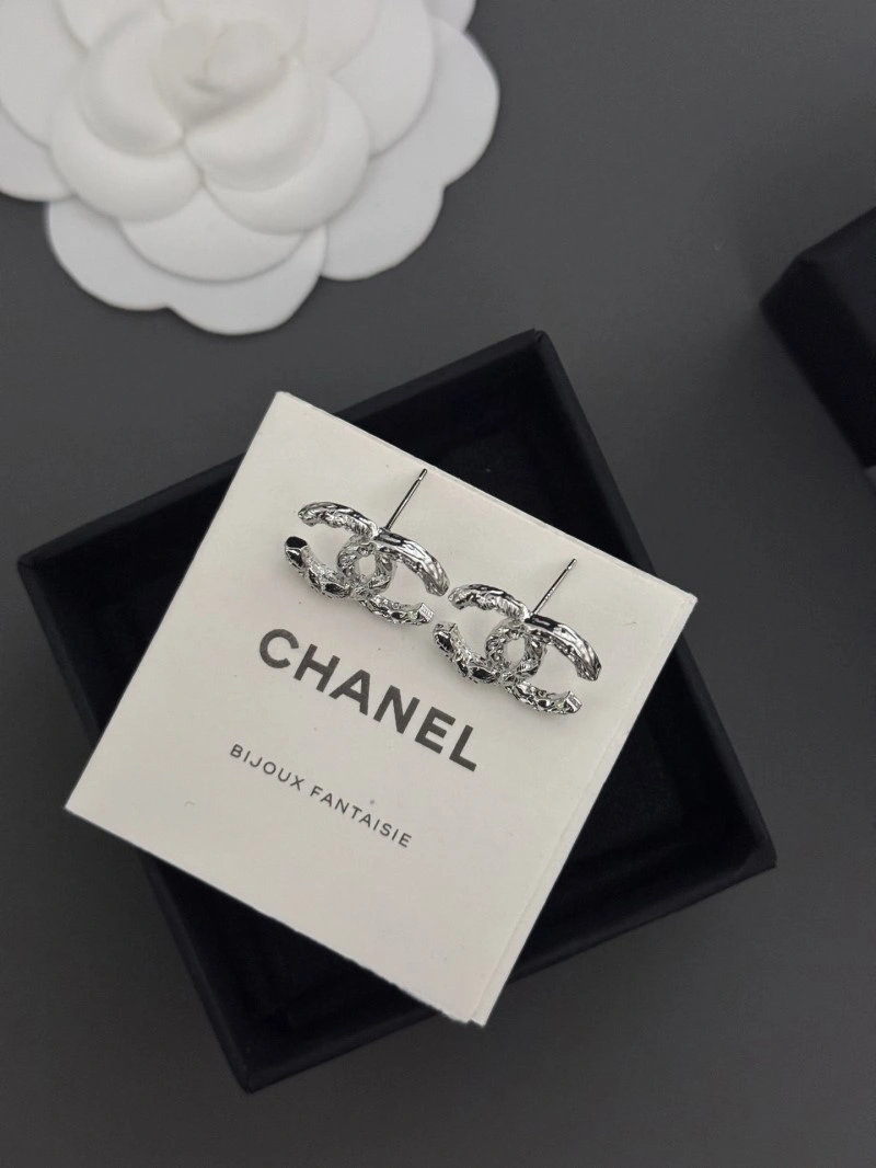 Chanel Earrings Sleek 221231
