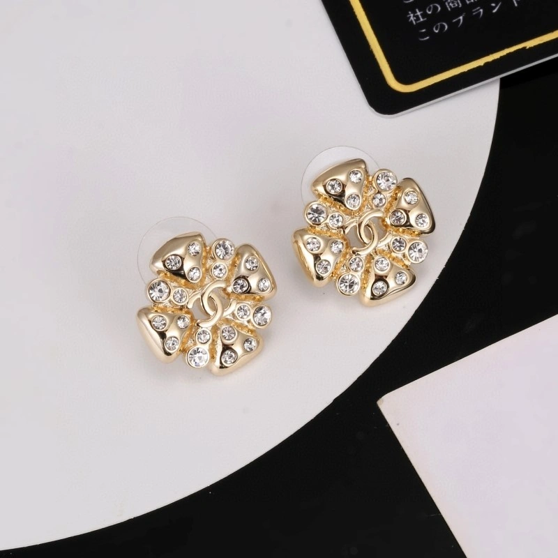Chanel Earrings MoistureWicking 221236