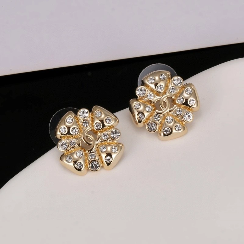 Chanel Earrings MoistureWicking 221236
