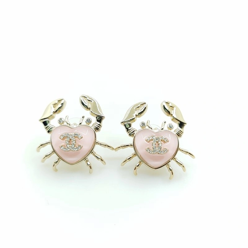 EyeCatching Chanel Earrings 221244