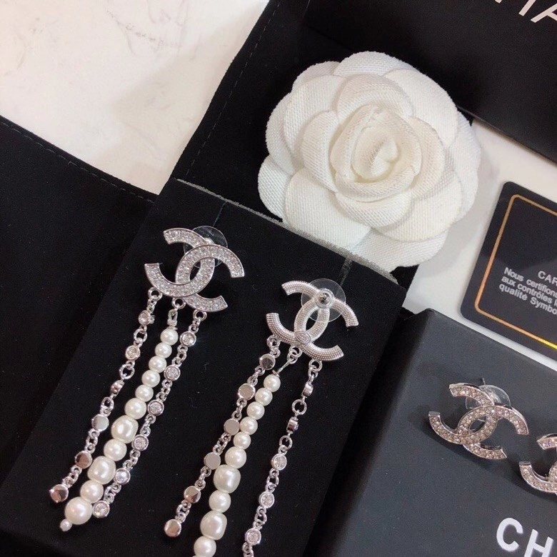 Neat Chanel Earrings 221310