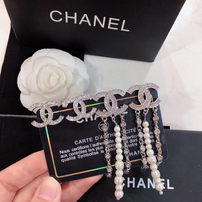 Neat Chanel Earrings 221310