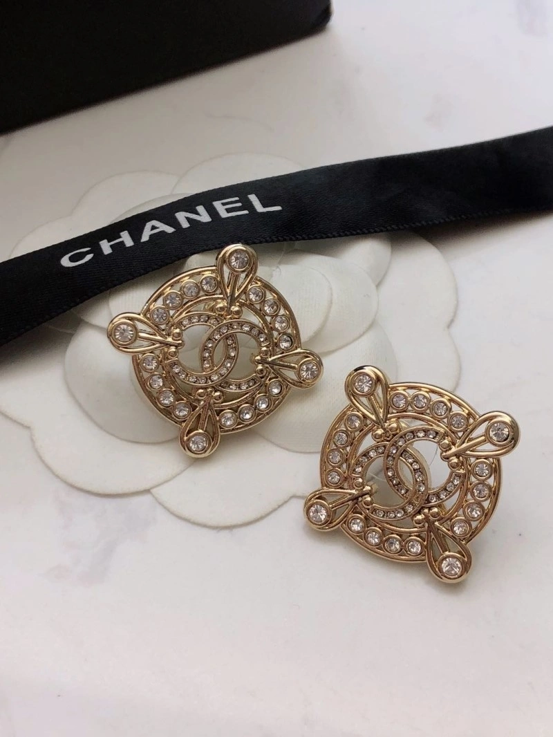 Compact Chanel Earrings 221229
