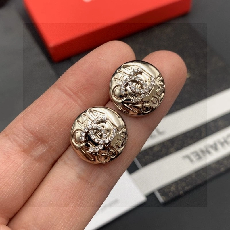 HighQuality Chanel Earrings 221225
