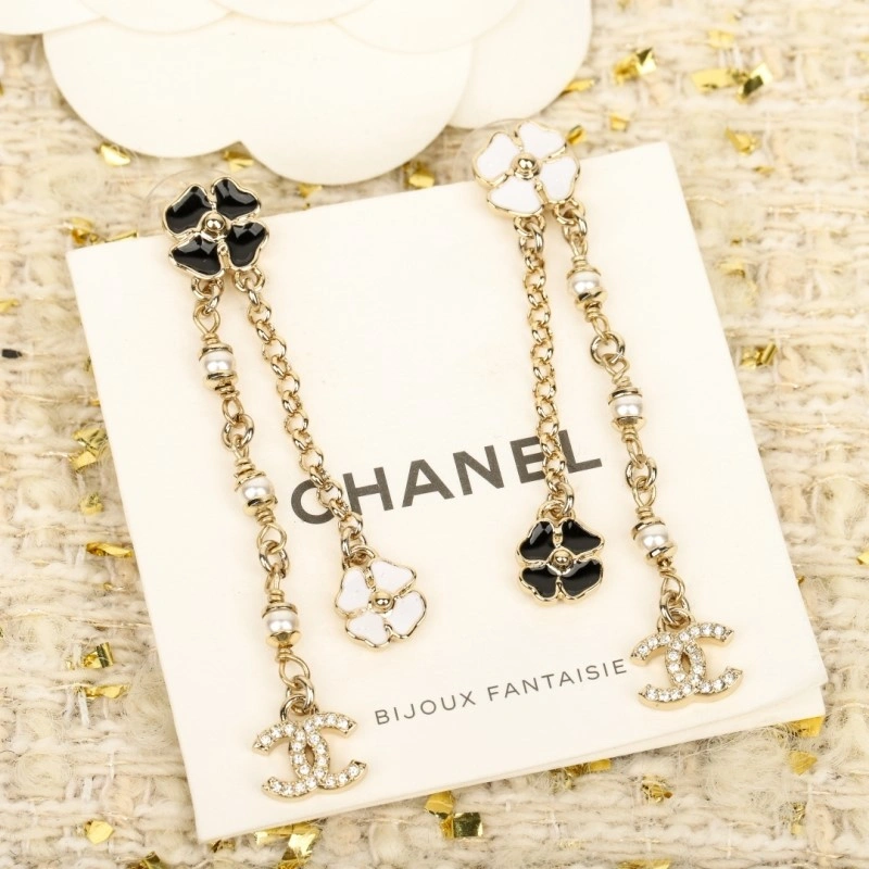Chanel Earrings Vibrant 221257