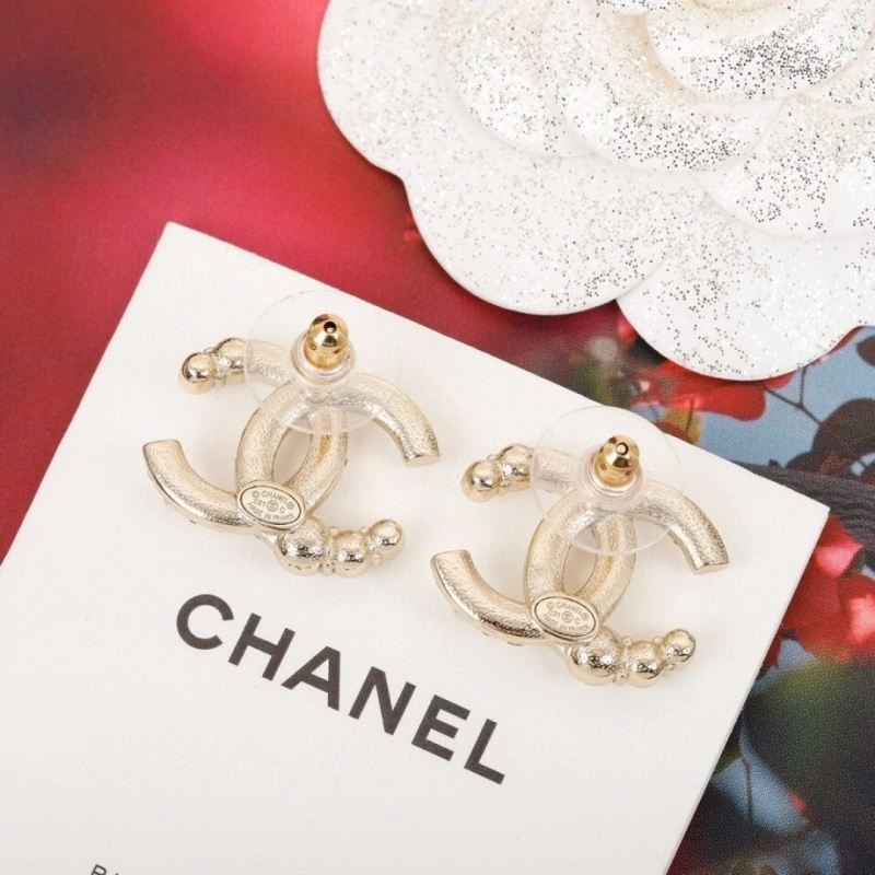 Popular Chanel Earrings 221220