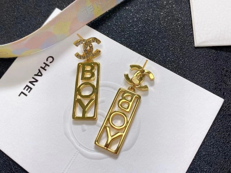 ZeroBulk Chanel Earrings 221208