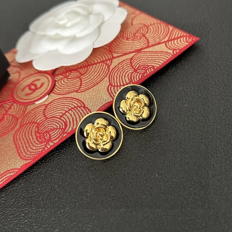 Sustainable Chanel Earrings 221197
