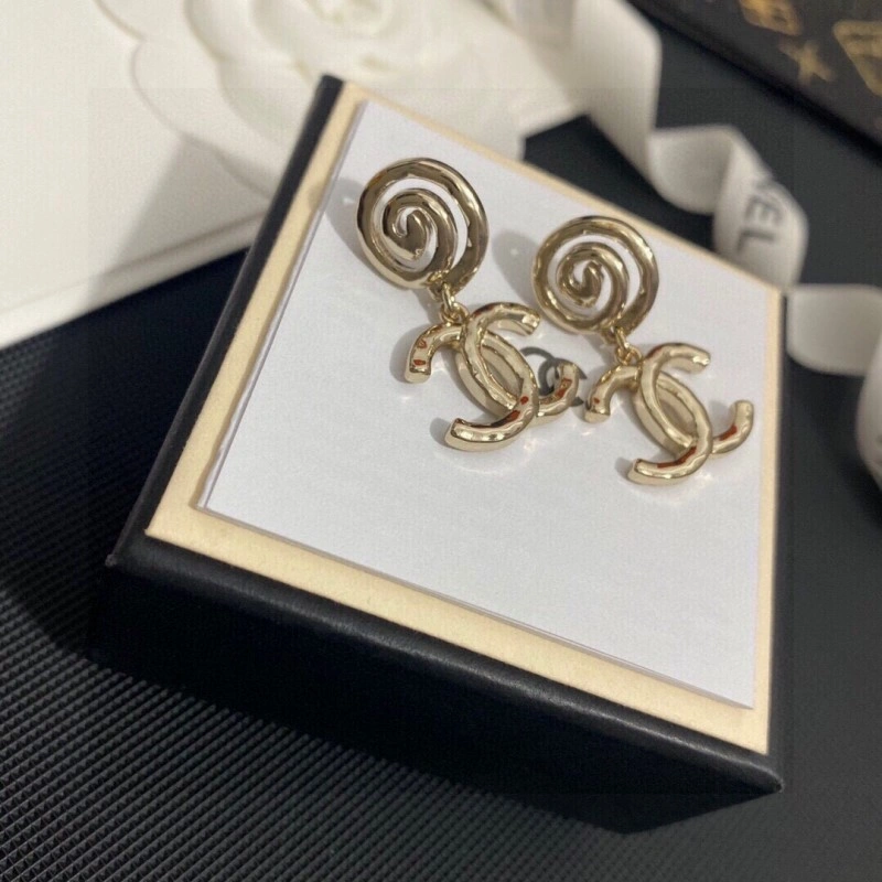 Comfortable Chanel Earrings 221205