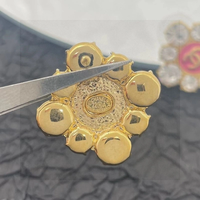 Chanel Earrings Soft 221200