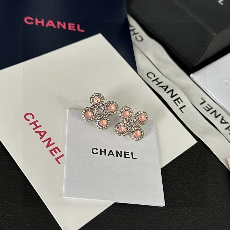 Chanel Earrings EyeCatching 221204