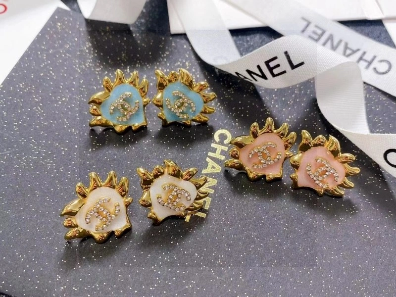 Snug Chanel Earrings 221263