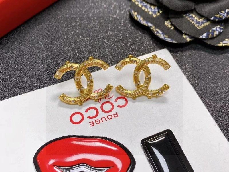 Chanel Earrings Fashionable 221196