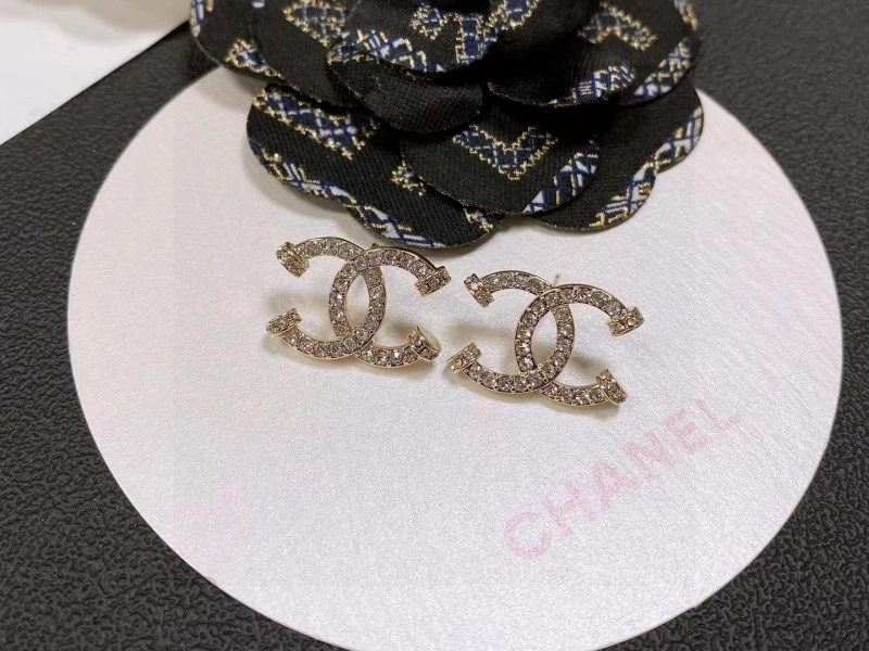 Chanel Earrings Trendy 221190
