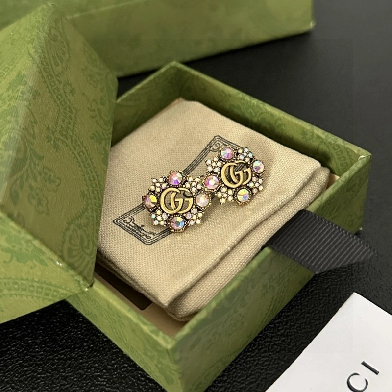 Effortless Chanel Earrings 221195