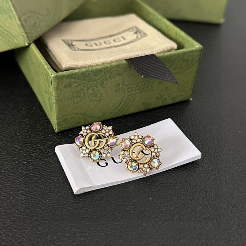Effortless Chanel Earrings 221195