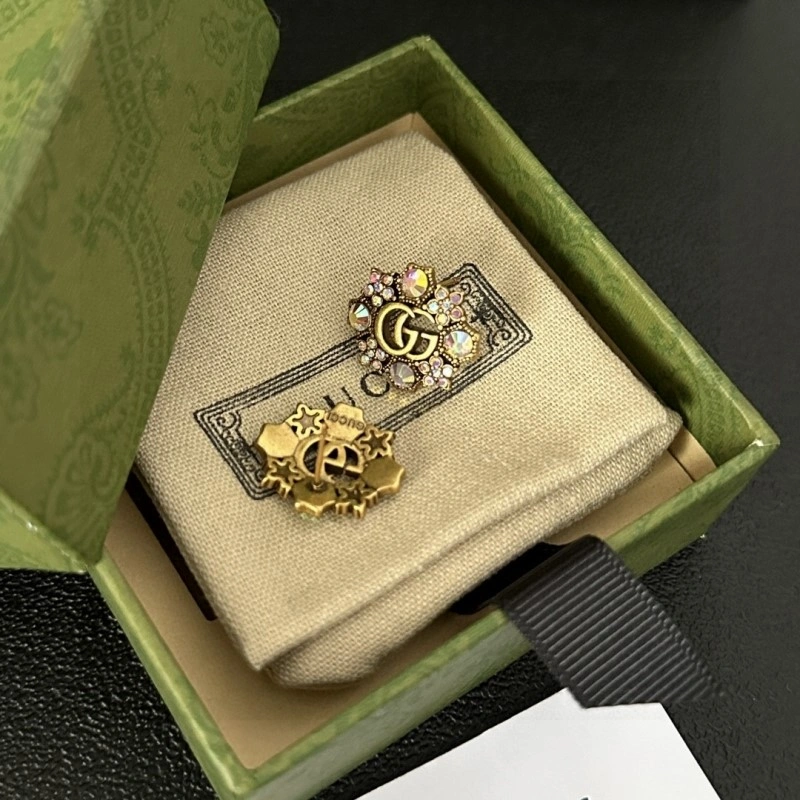 Effortless Chanel Earrings 221195