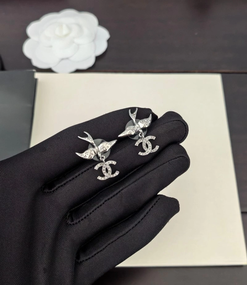 Chanel Earrings Unisex 221240