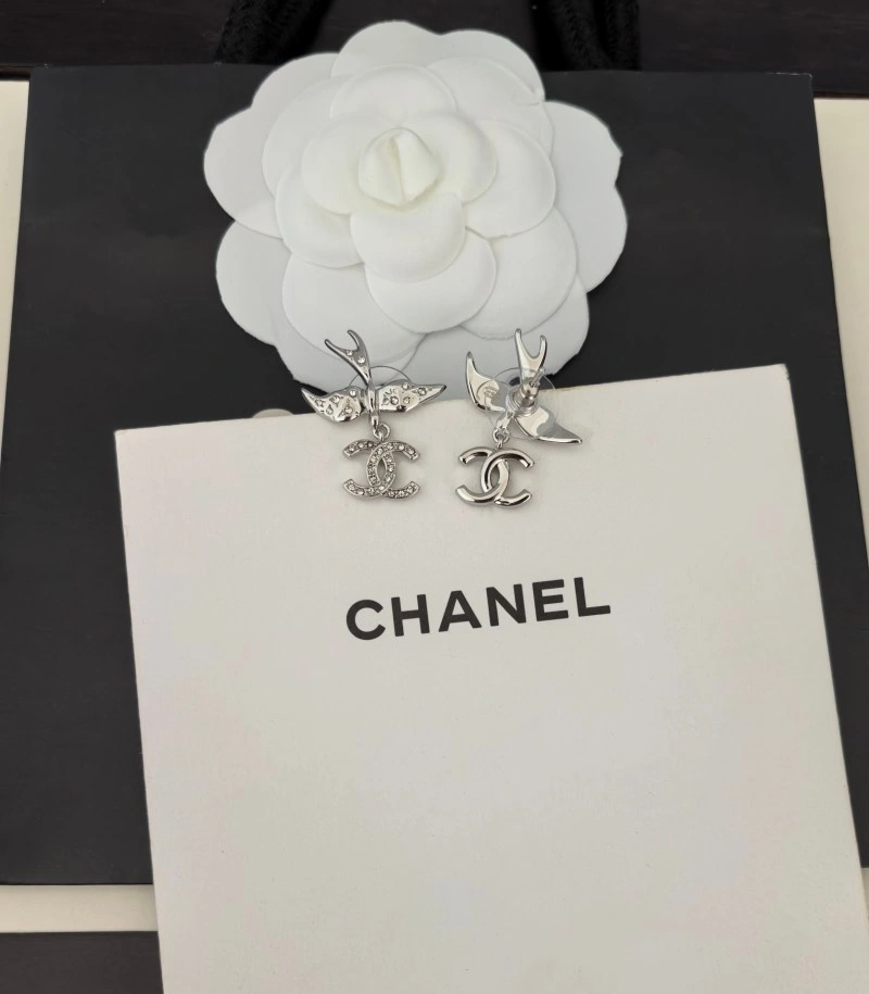 Chanel Earrings Unisex 221240