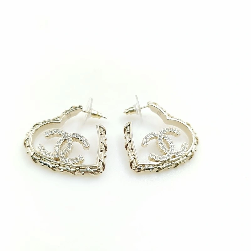 Chanel Earrings Fashionable 221185