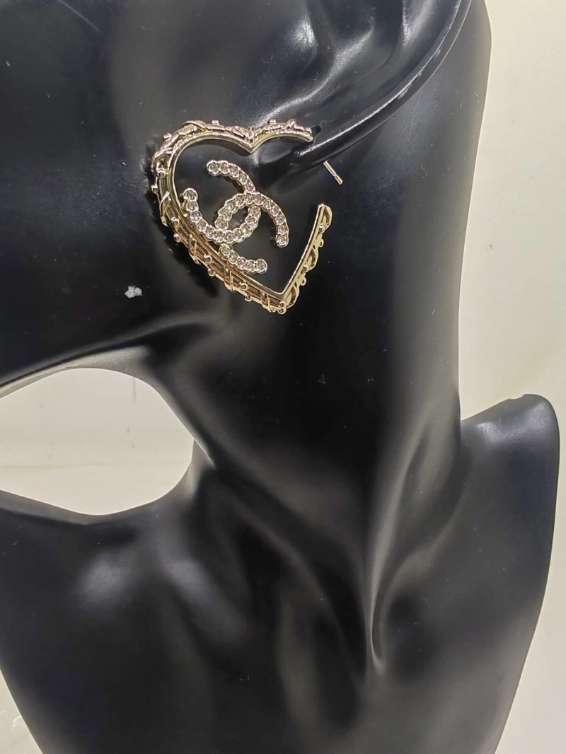 Chanel Earrings Fashionable 221185