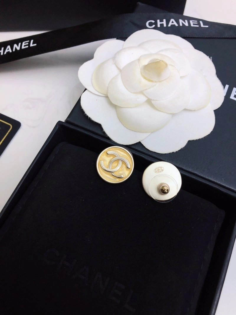 Chanel Earrings WrinkleFree 221173
