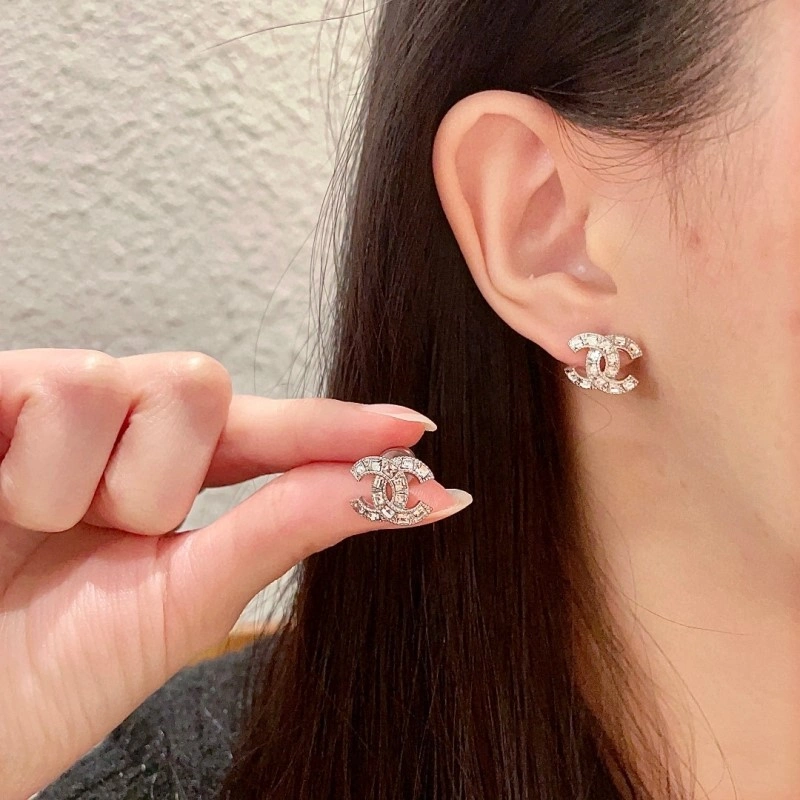 Durable Chanel Earrings 221163