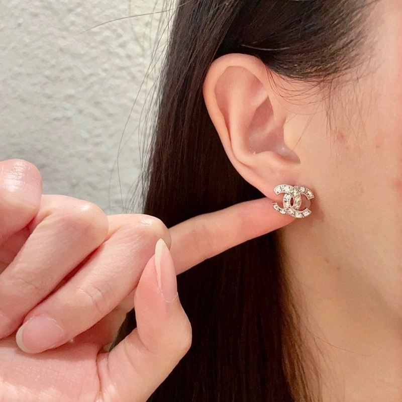 Durable Chanel Earrings 221163