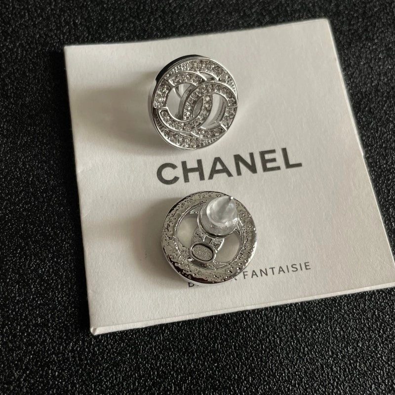 Chanel Earrings Bold 221154