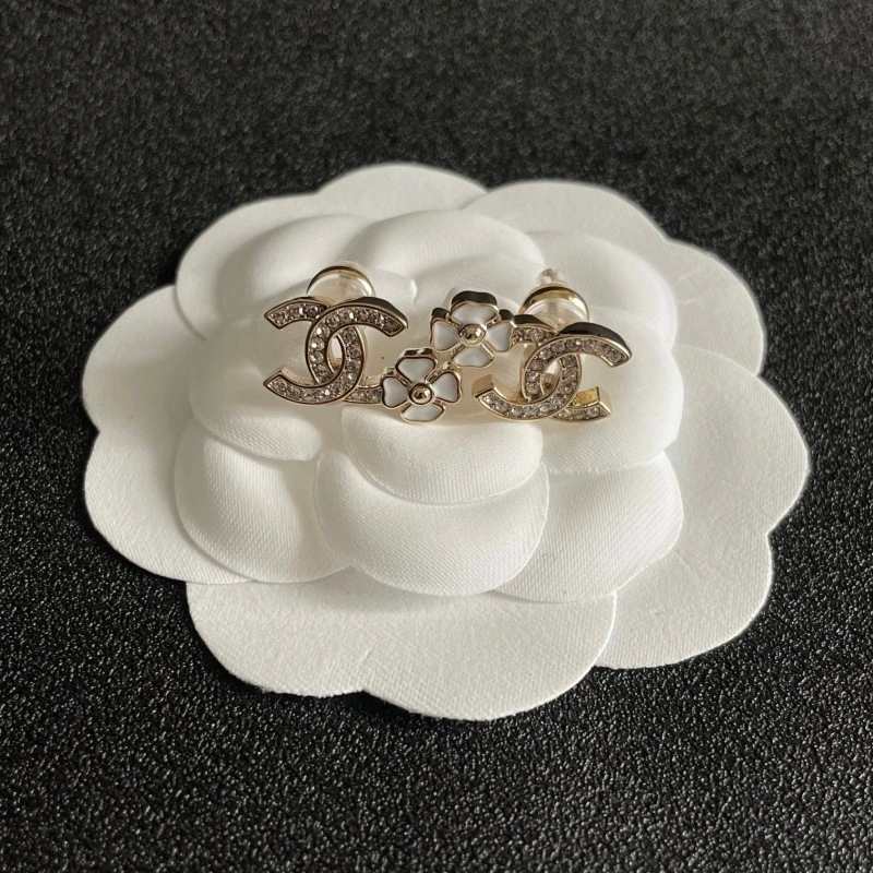 Supportive Chanel Earrings 221149