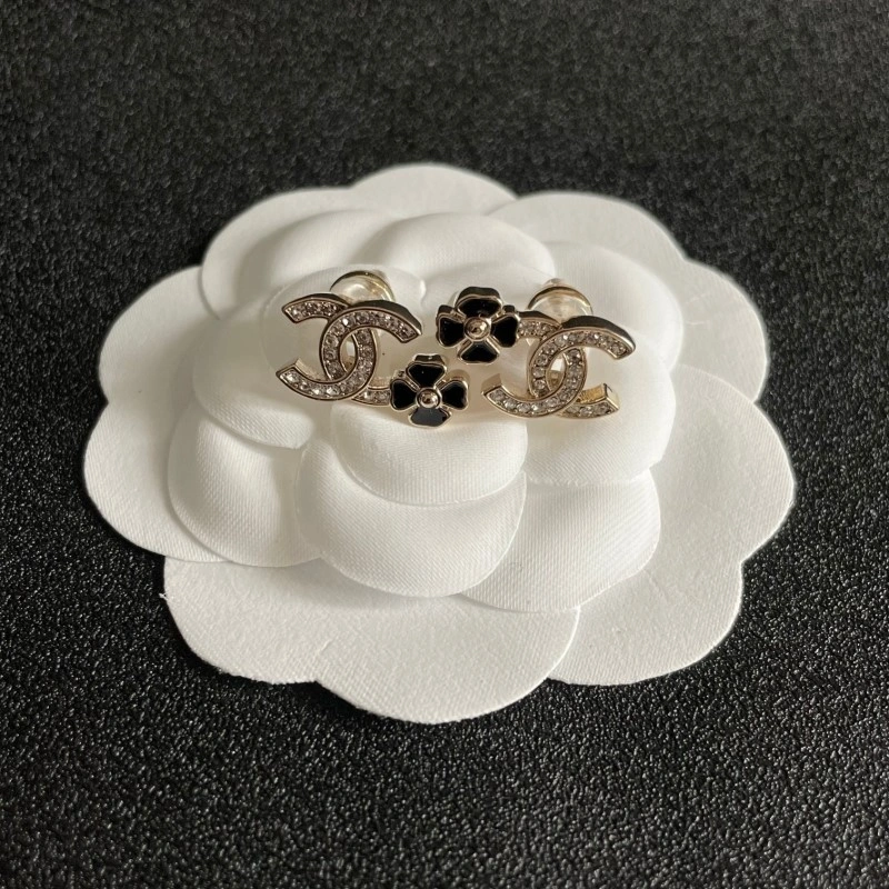 Chanel Earrings WellDesigned 221156