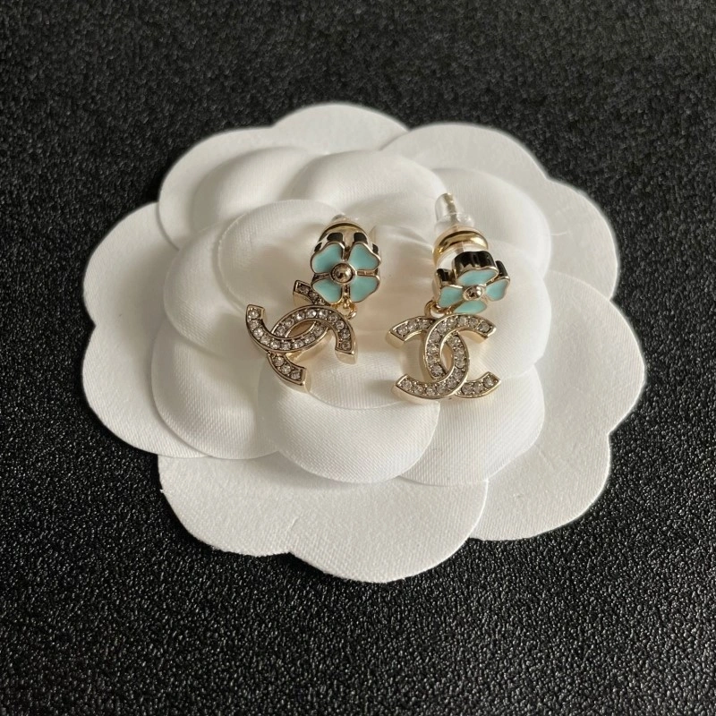 Effortless Chanel Earrings 221172