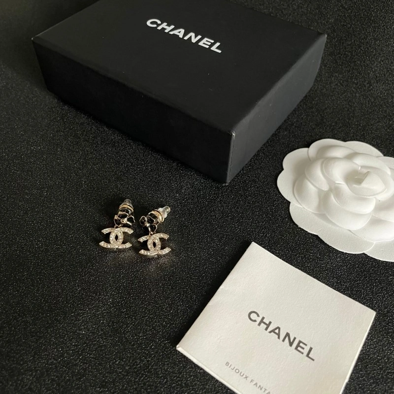 Trendy Chanel Earrings 221167